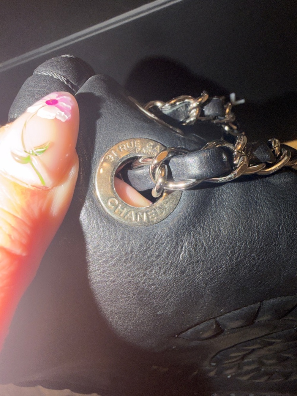 CHANEL Black Quilted Lambskin Flap Bag with Chain Strap CC logo - Picture 8 of 17